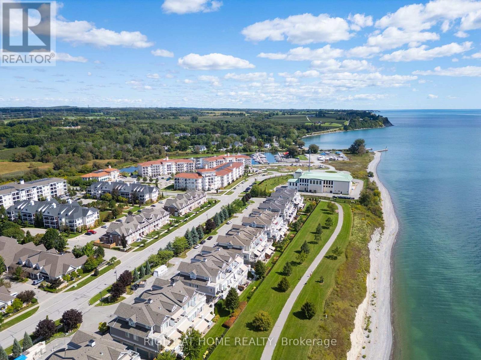 308 - 75 Shipway Avenue, Clarington, ON