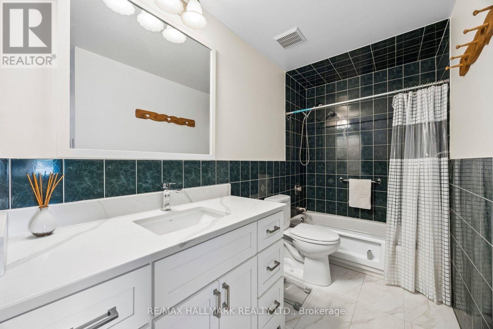 104 - 1715 Kingston Road, Toronto, ON