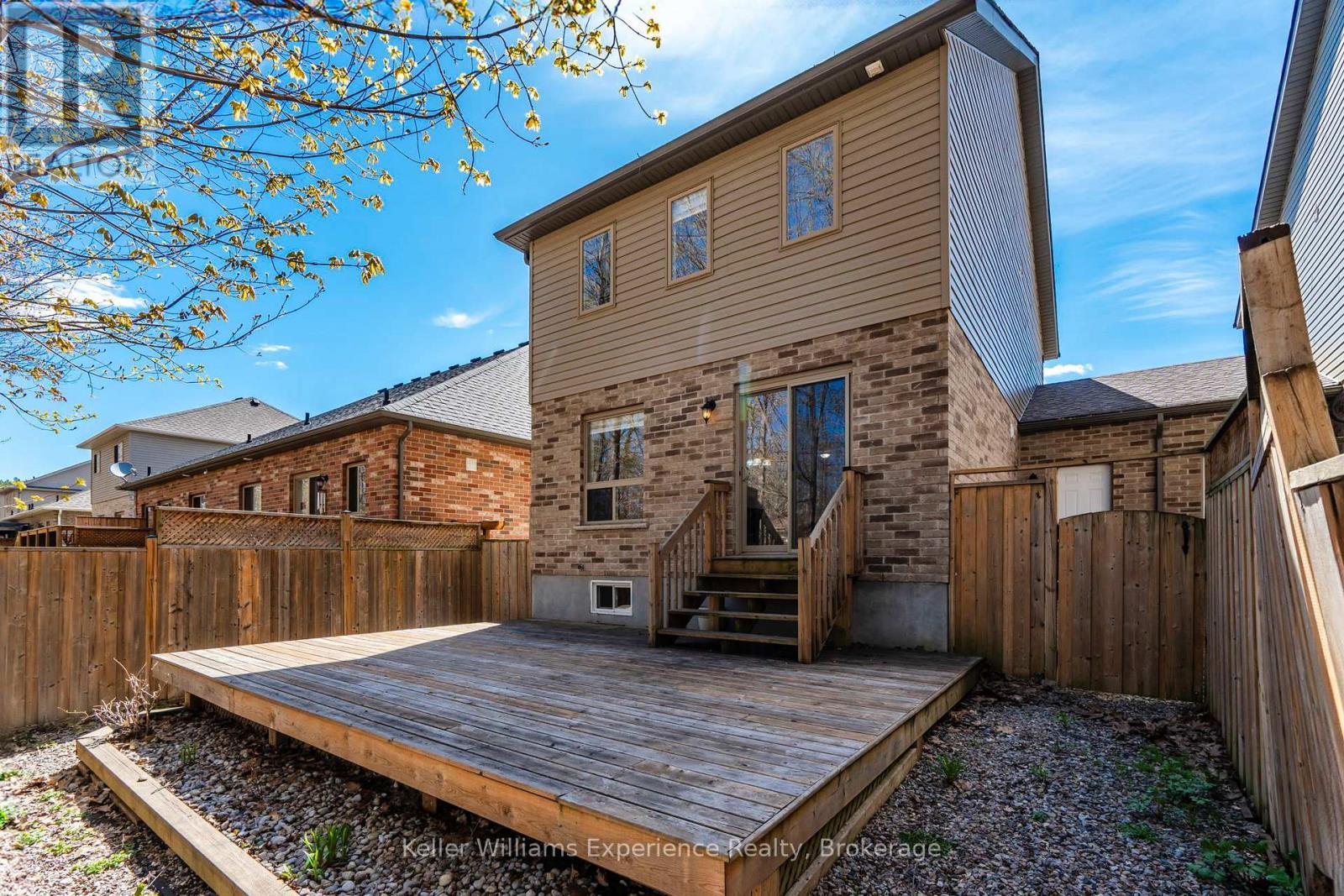 992 Cook Drive, Midland, ON