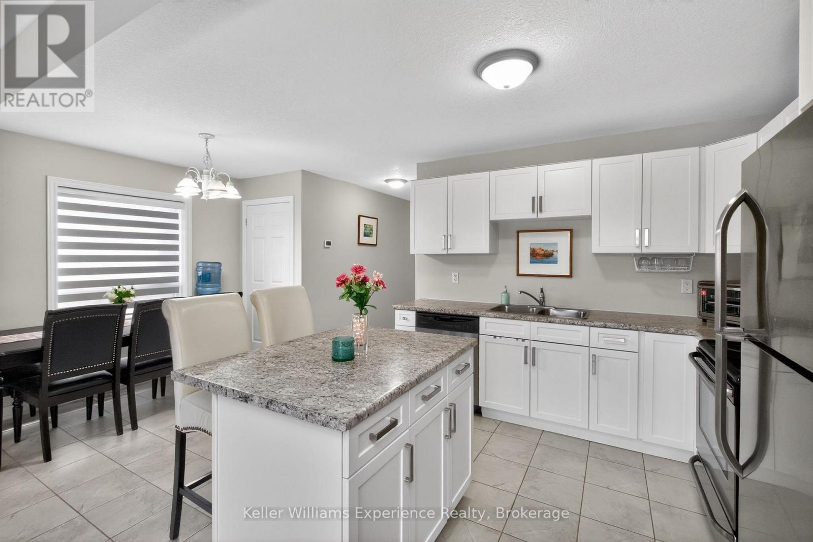 992 Cook Drive, Midland, ON