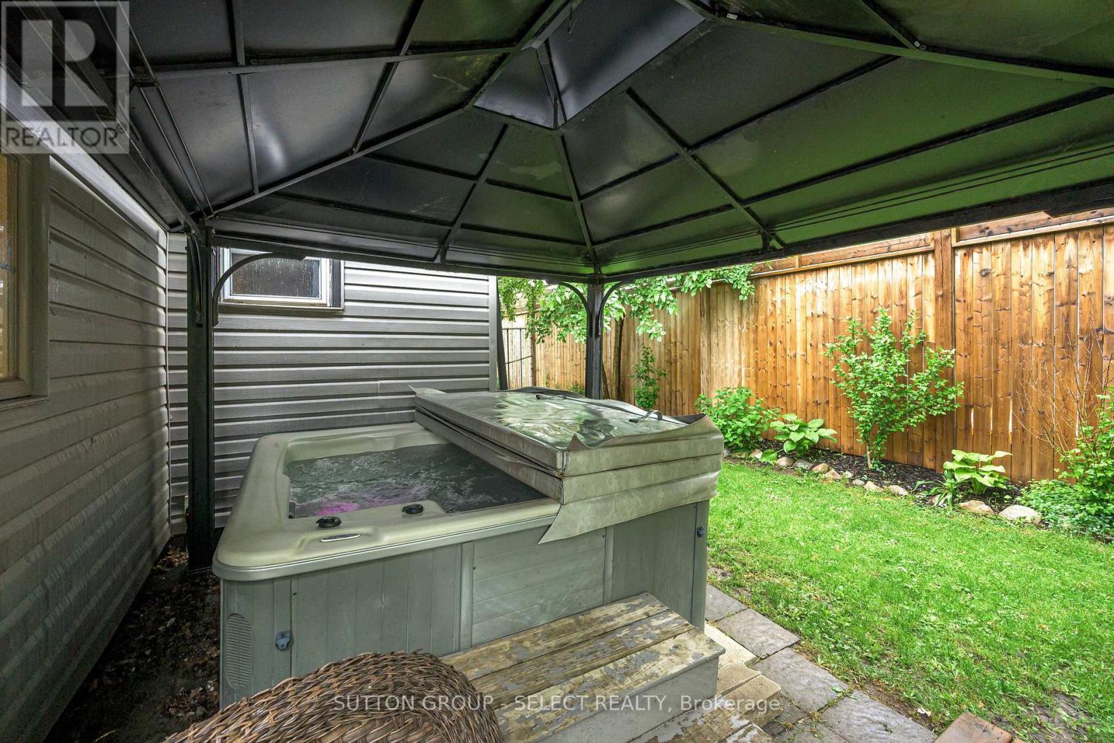 152 Elm Street, West Elgin (West Lorne), ON