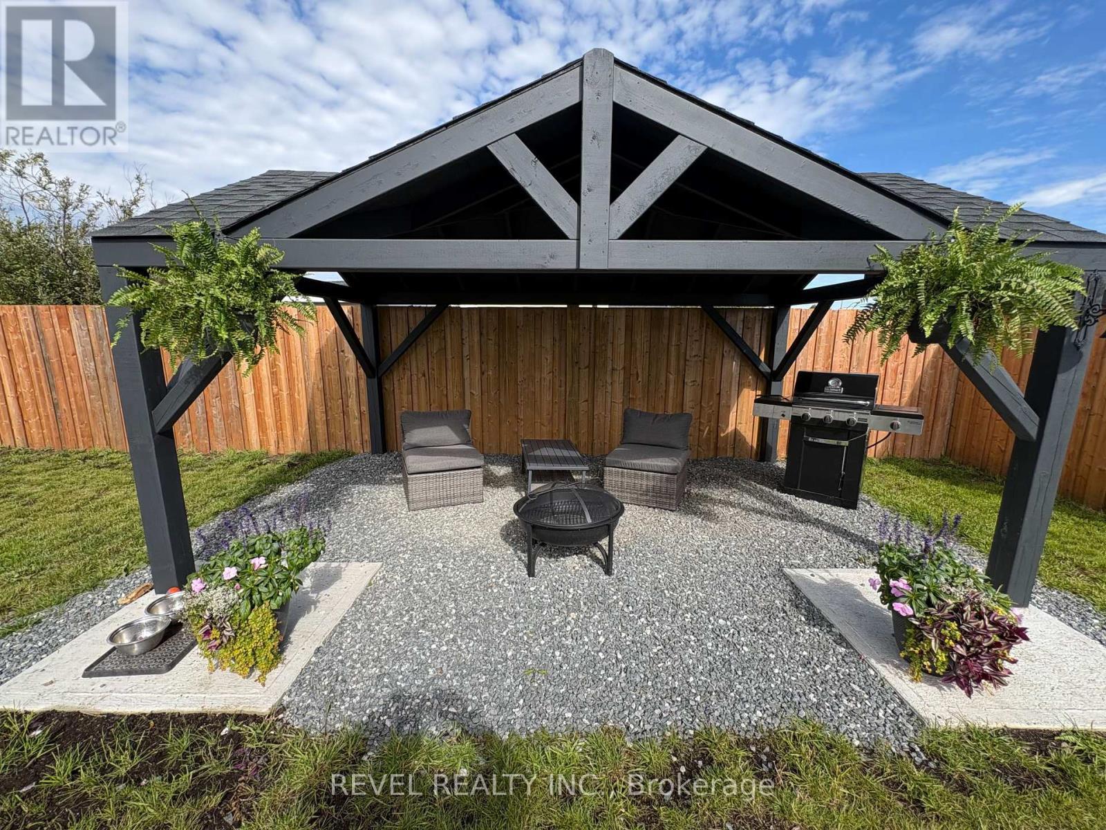 294 Chabot Crescent, Mattice-Val Cote (Mattice), ON