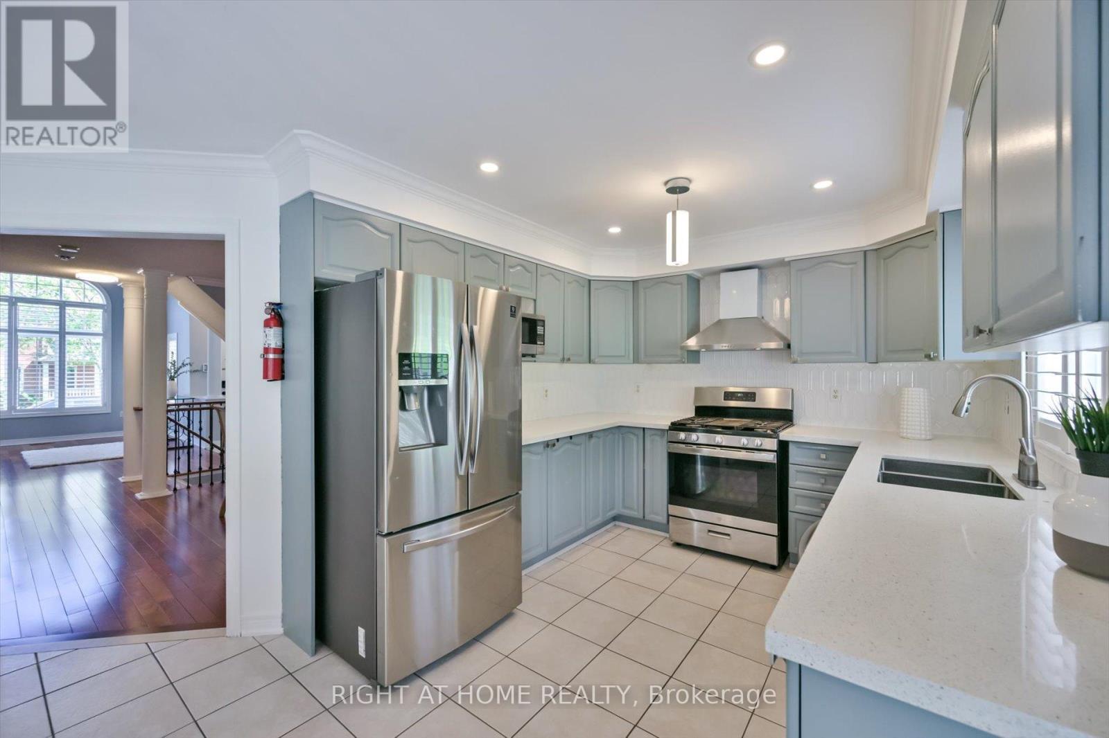 57 Hopkinson Crescent, Ajax, ON
