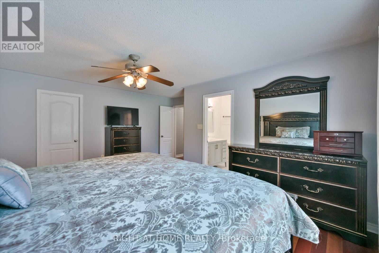 57 Hopkinson Crescent, Ajax, ON