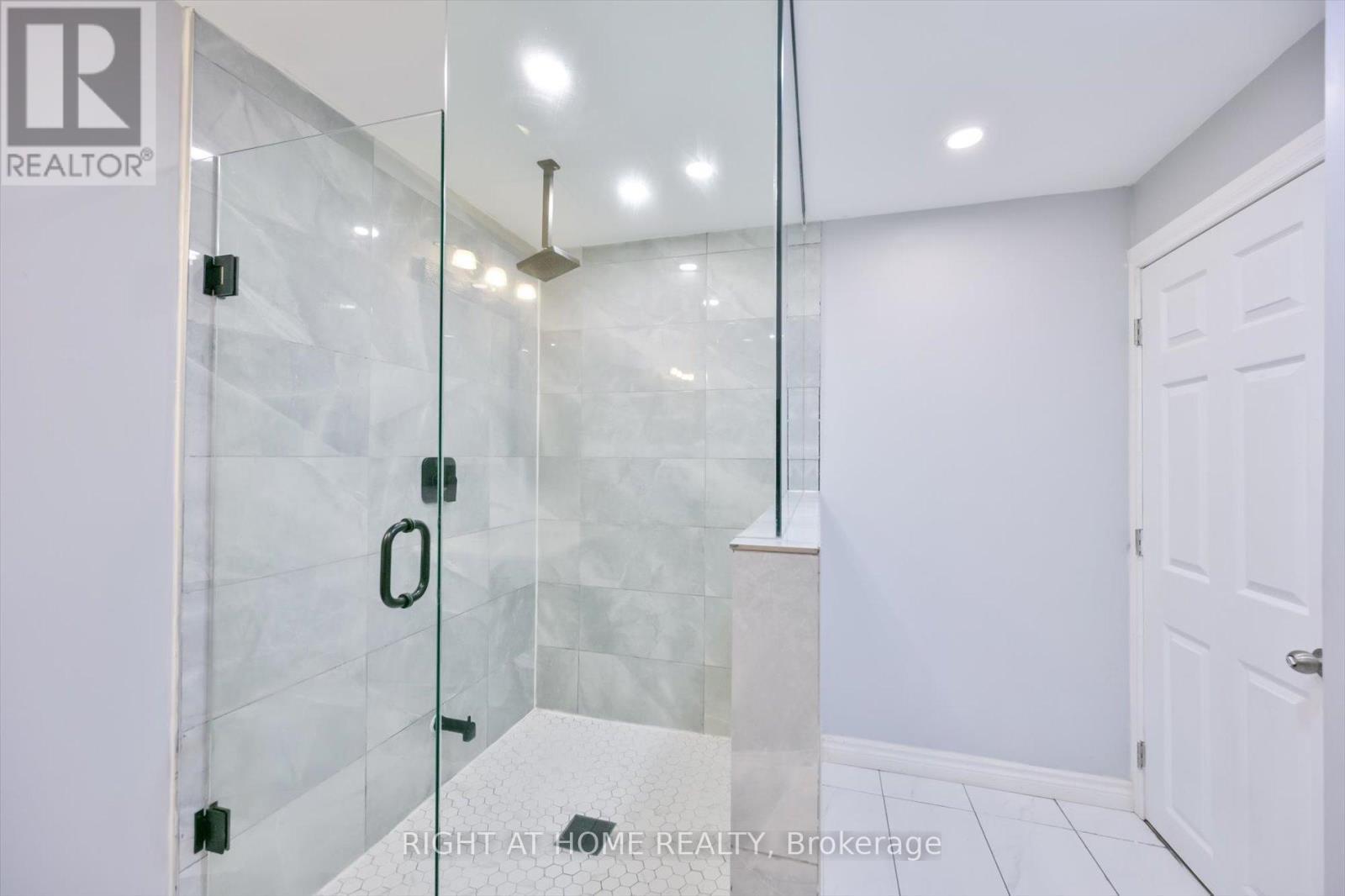57 Hopkinson Crescent, Ajax, ON