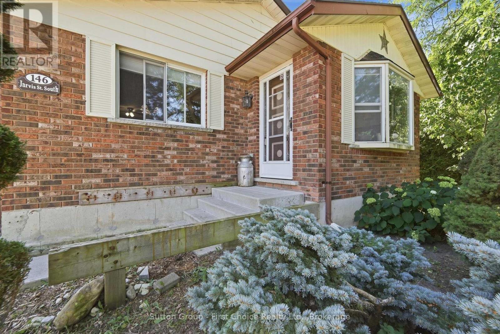 146 Jarvis Street S, Huron East (Seaforth), ON
