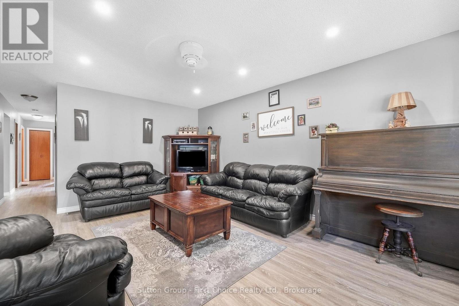 146 Jarvis Street S, Huron East (Seaforth), ON