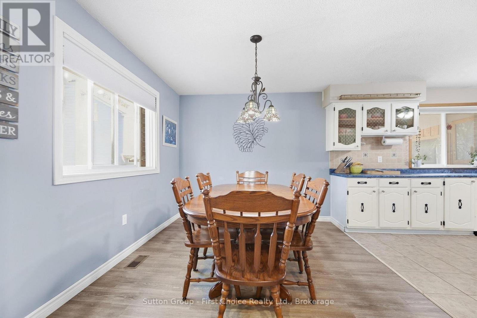 146 Jarvis Street S, Huron East (Seaforth), ON