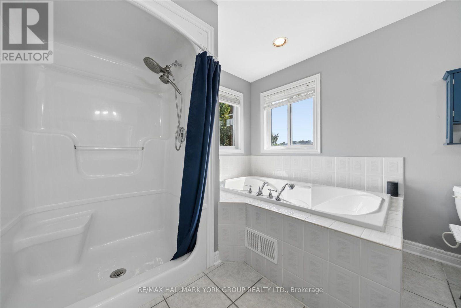 70 Bambi Crescent, Georgina, ON