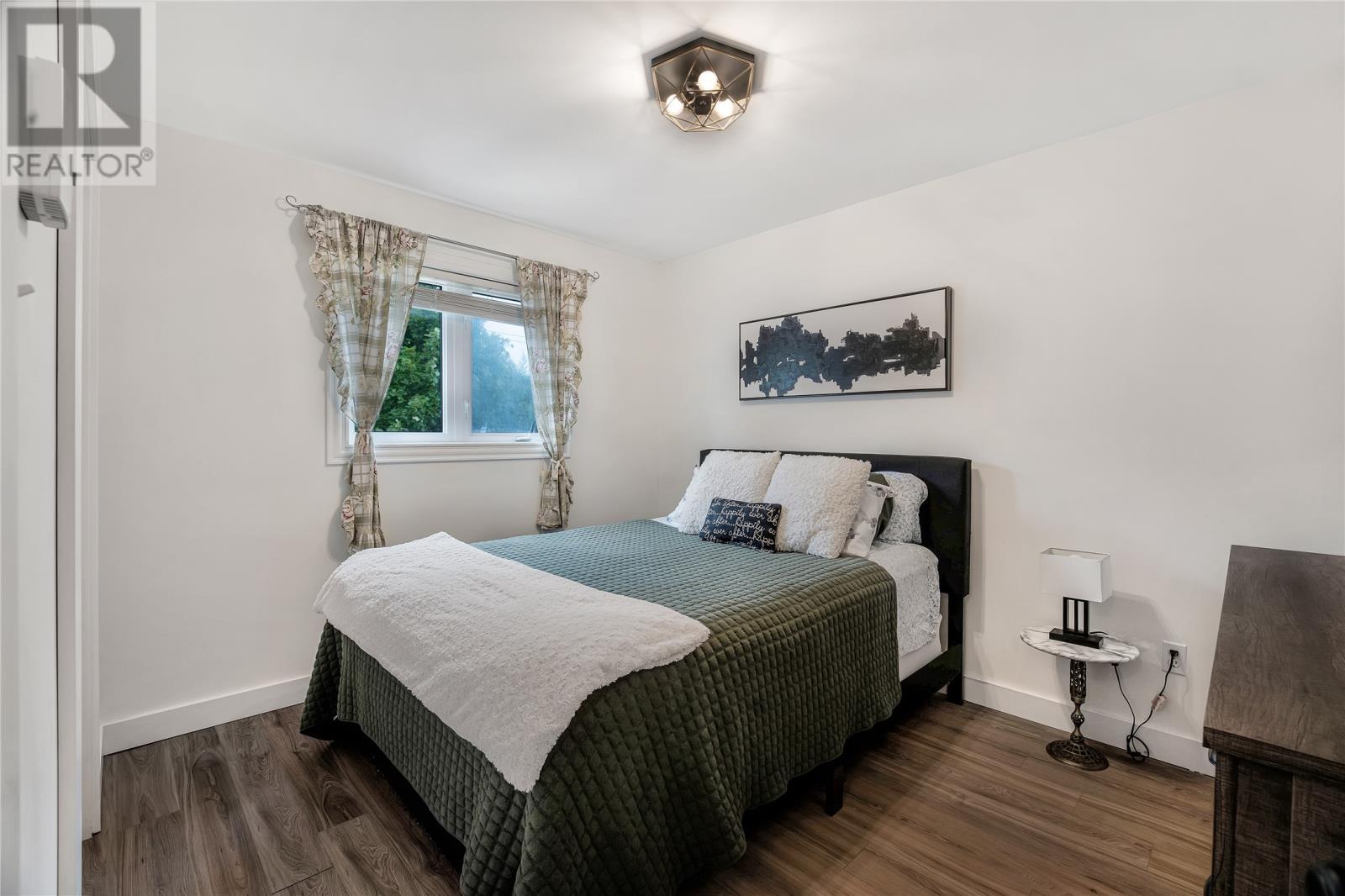 37 Dungarvan Street, Paradise, NL