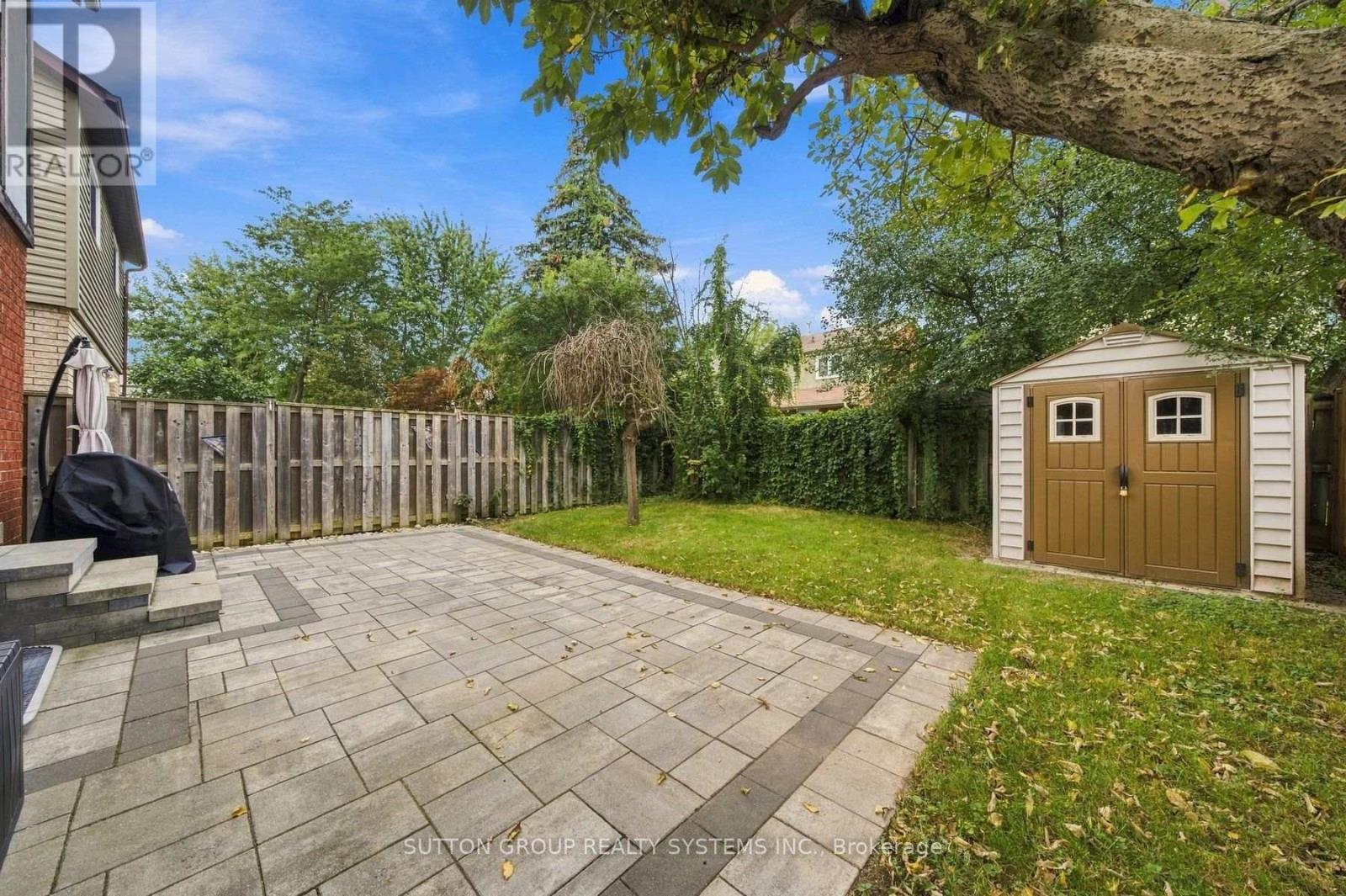 2250 Munn'S Avenue, Oakville, ON