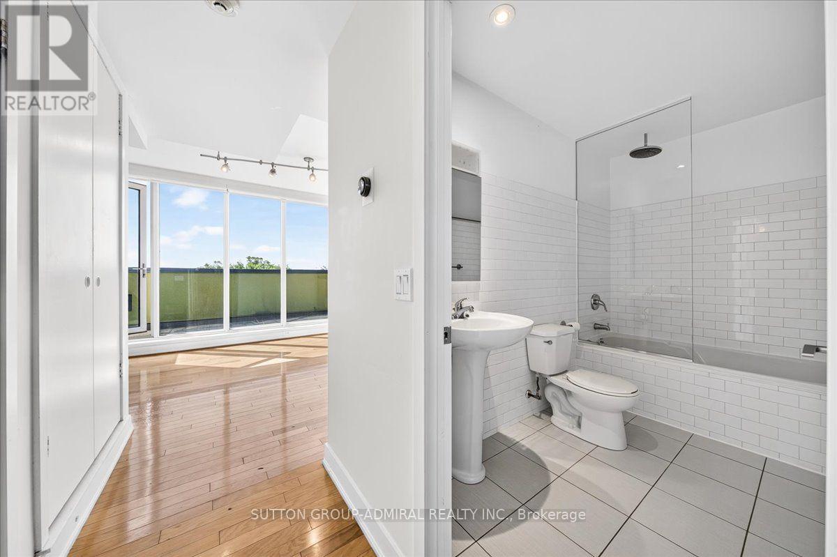 506B - 25 Ritchie Avenue, Toronto, ON