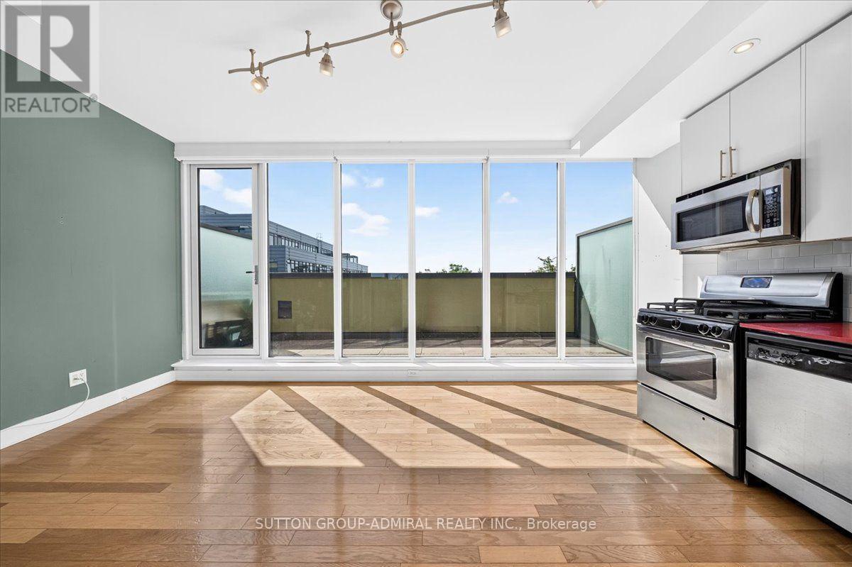 Floor to Ceiling Windows - 506B - 25 Ritchie Avenue, Toronto, ON