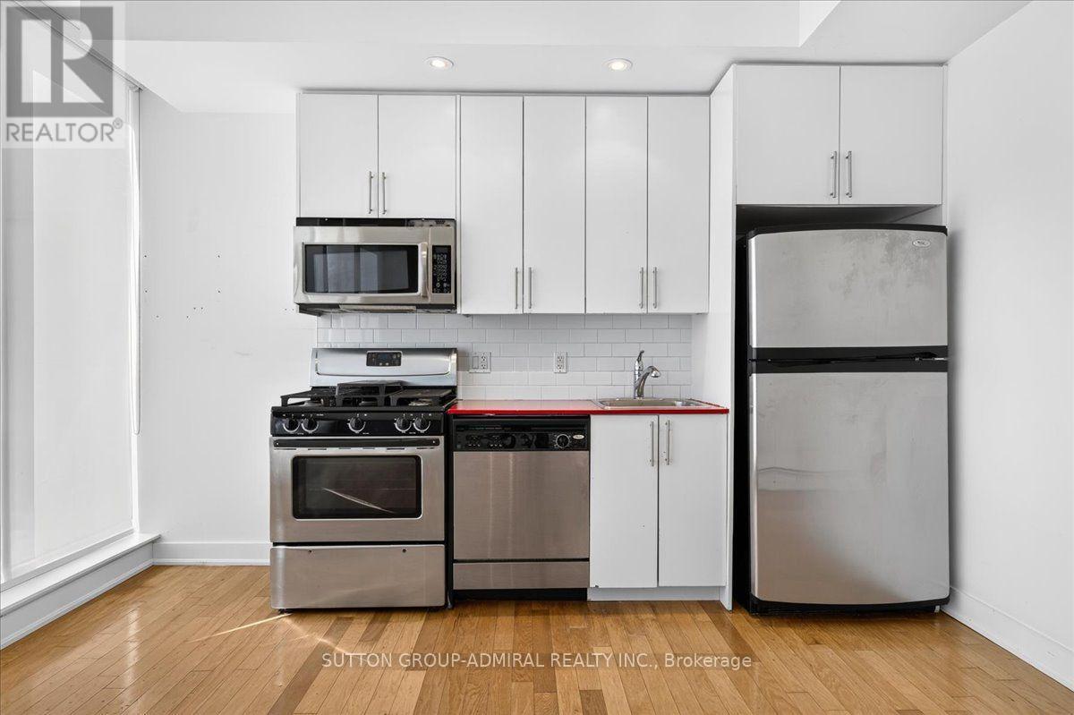 Stainless Steel AppliancesS - 506B - 25 Ritchie Avenue, Toronto, ON