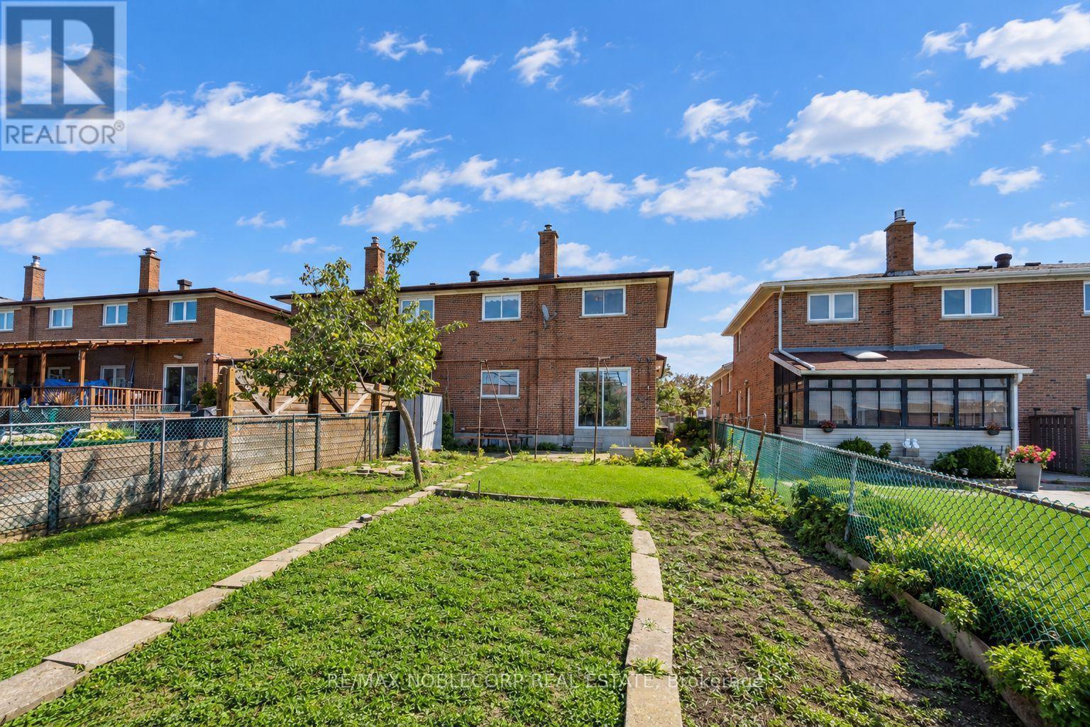 81 Blossom Crescent, Toronto, ON