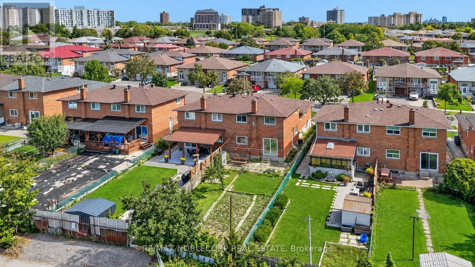 81 Blossom Crescent, Toronto, ON