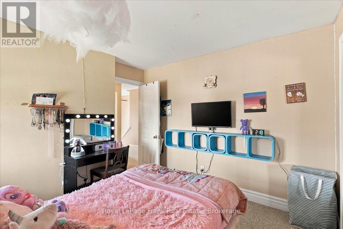 178 Roblin Road, Quinte West, ON