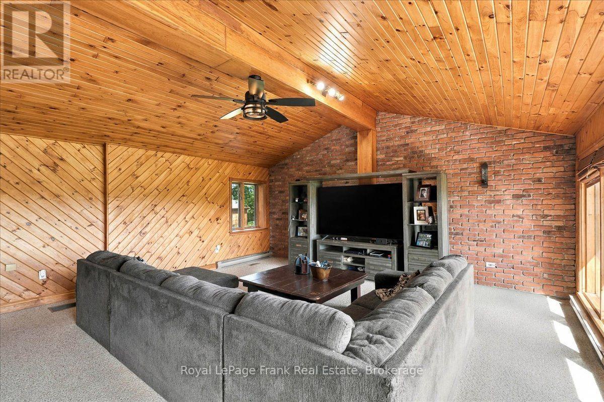 178 Roblin Road, Quinte West, ON