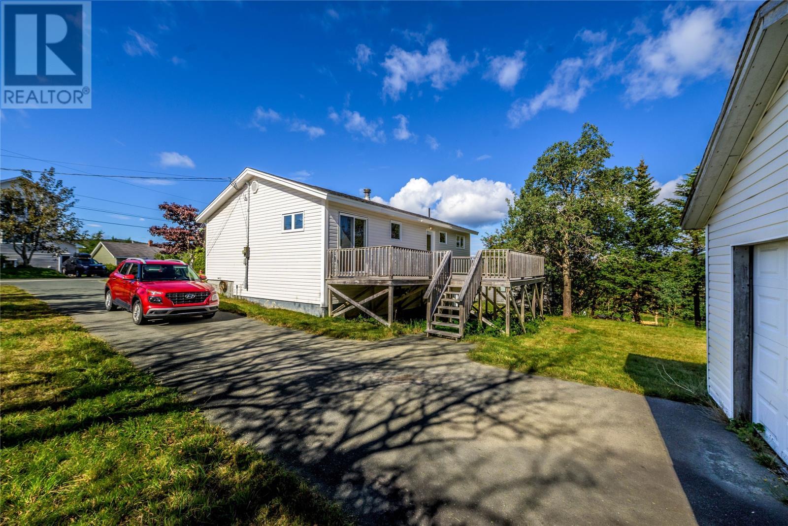 17 Hilltop Lane, Portugal Cove - St. Philip'S, NL