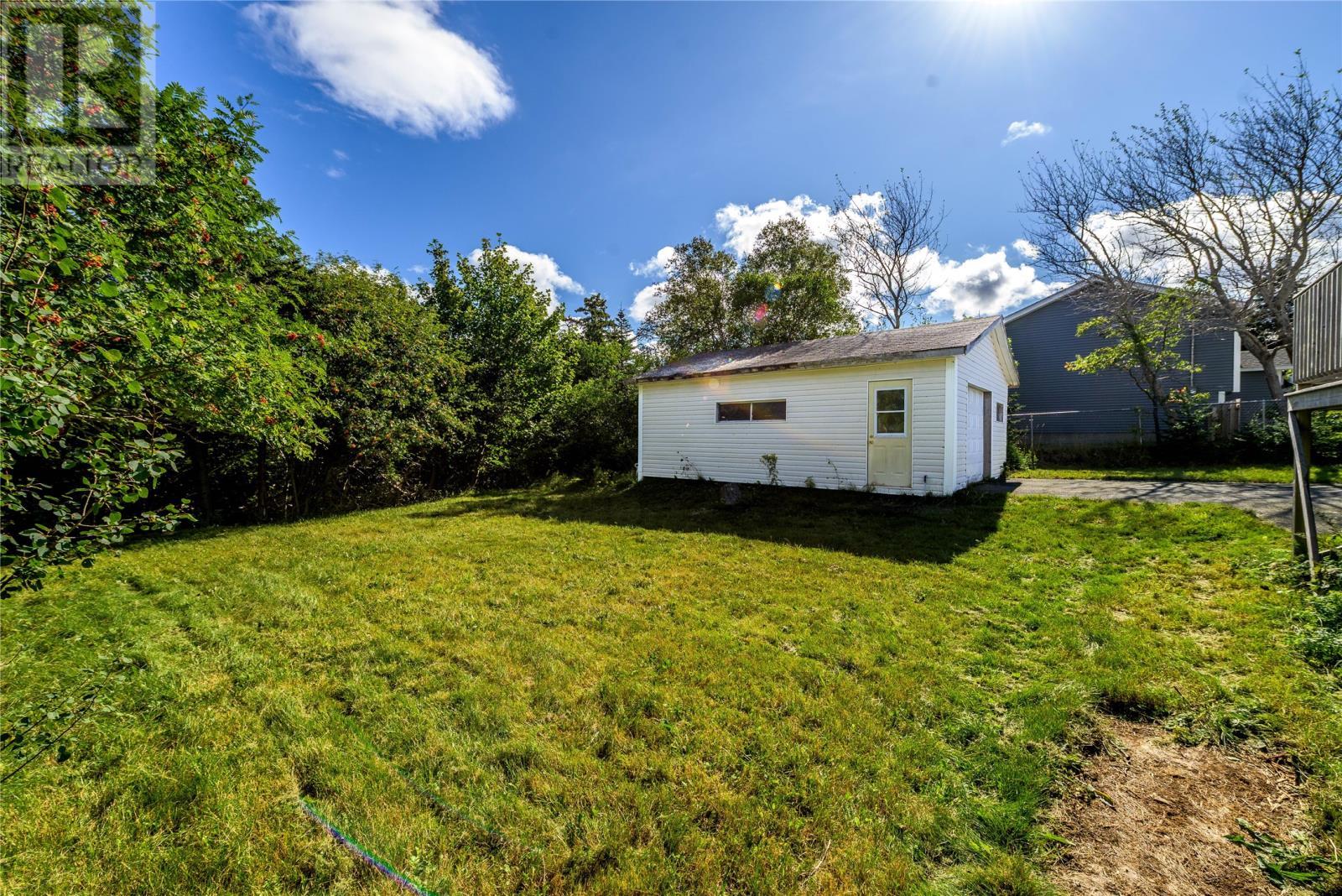 17 Hilltop Lane, Portugal Cove - St. Philip'S, NL