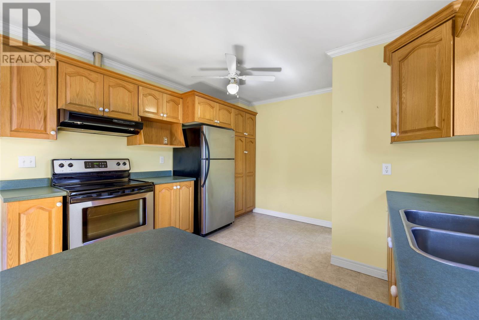 17 Hilltop Lane, Portugal Cove - St. Philip'S, NL