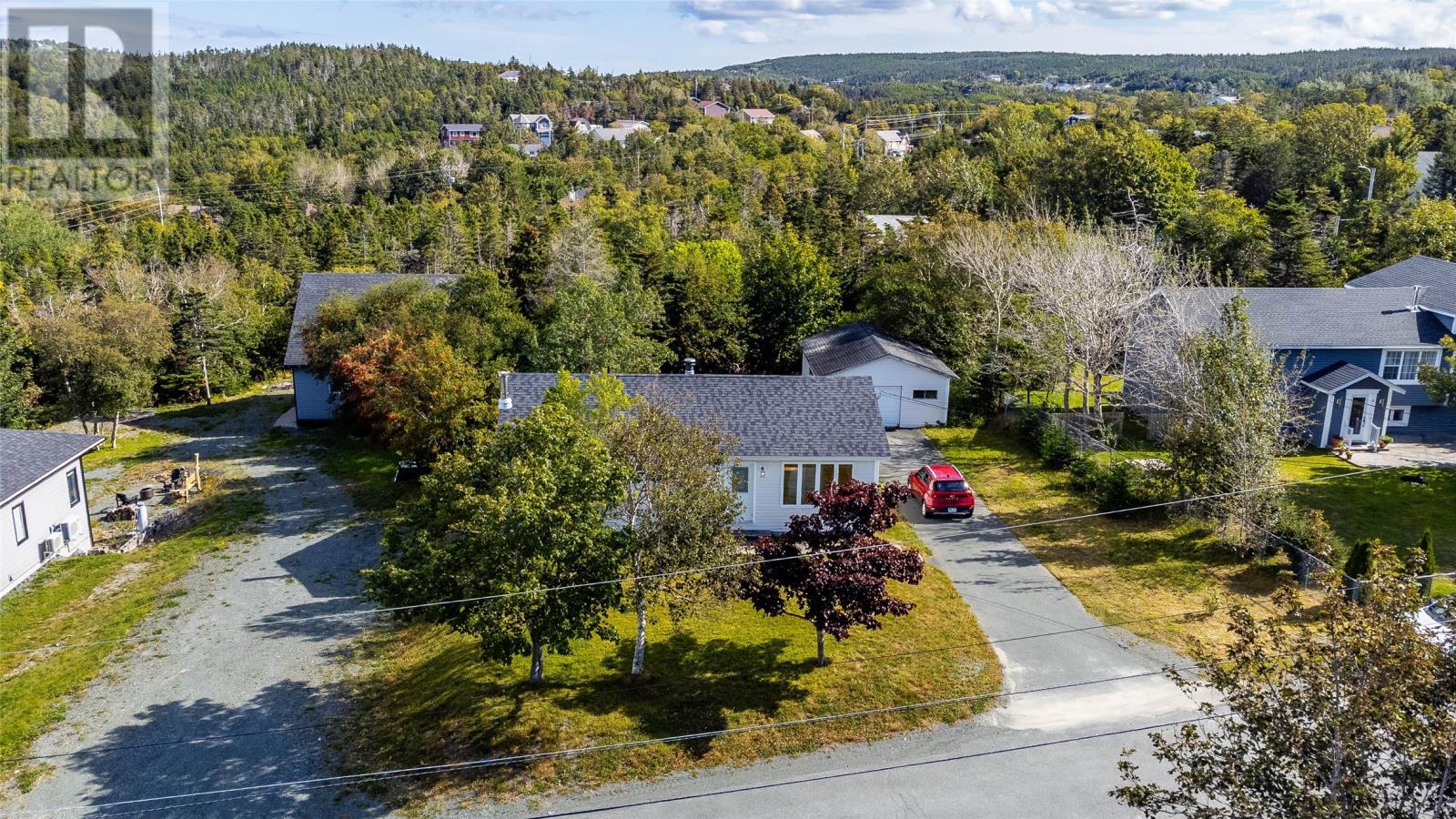 17 Hilltop Lane, Portugal Cove - St. Philip'S, NL