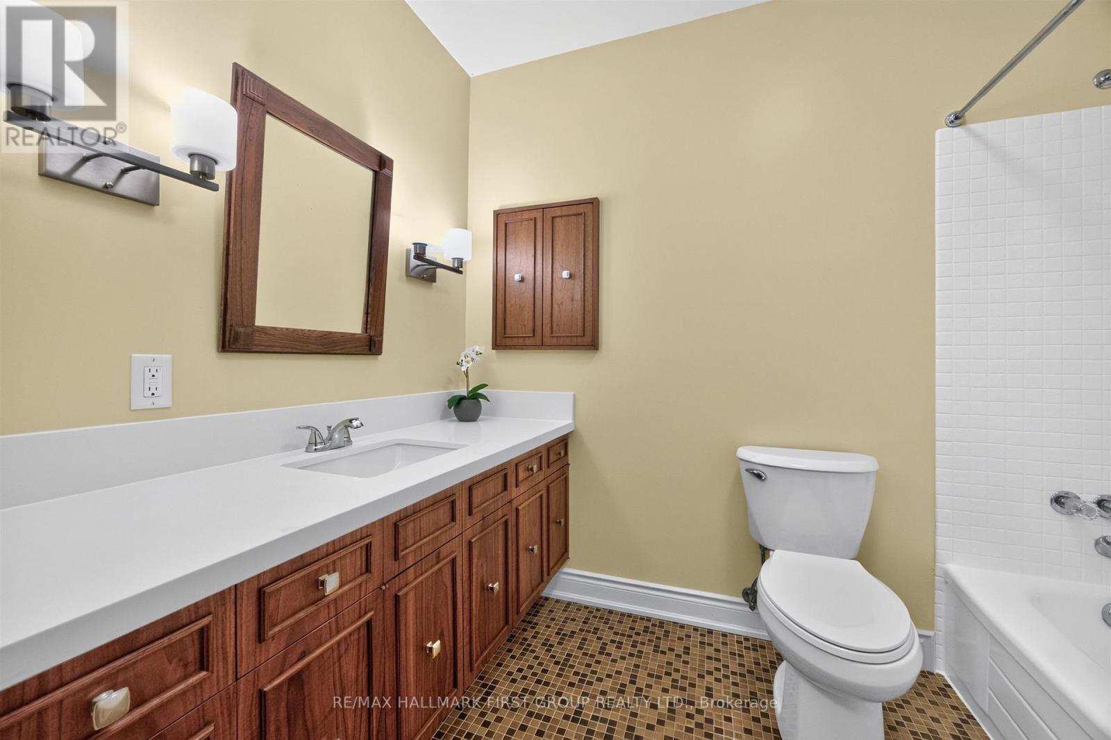 21 Ivan Road, Toronto, ON