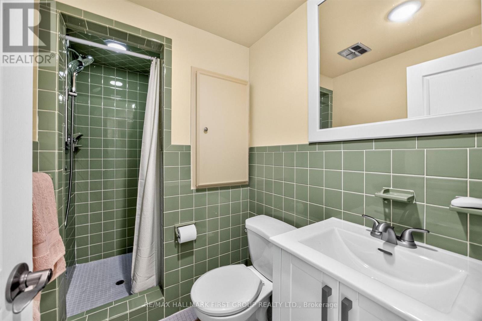 21 Ivan Road, Toronto, ON