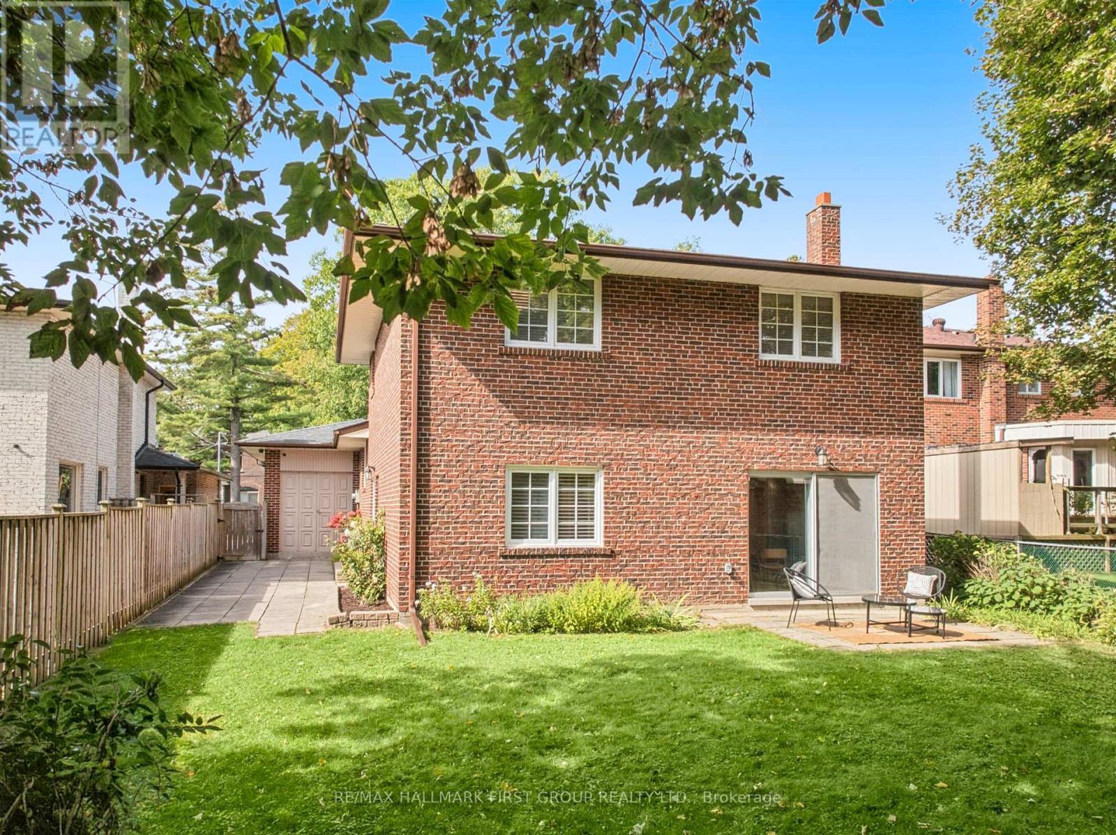 21 Ivan Road, Toronto, ON
