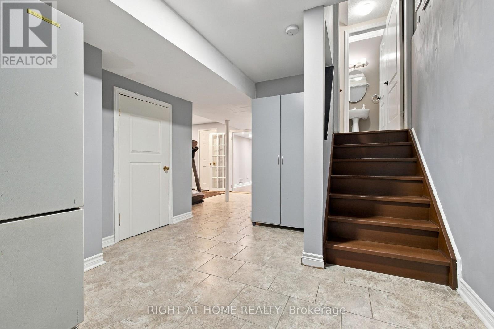 212 Bachman Drive, Vaughan, ON