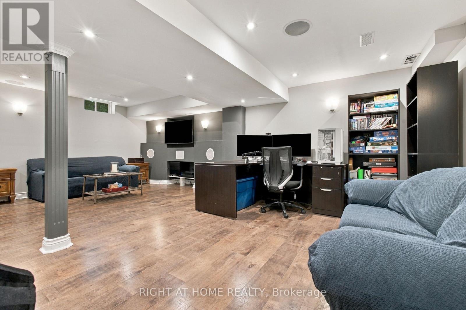 212 Bachman Drive, Vaughan, ON