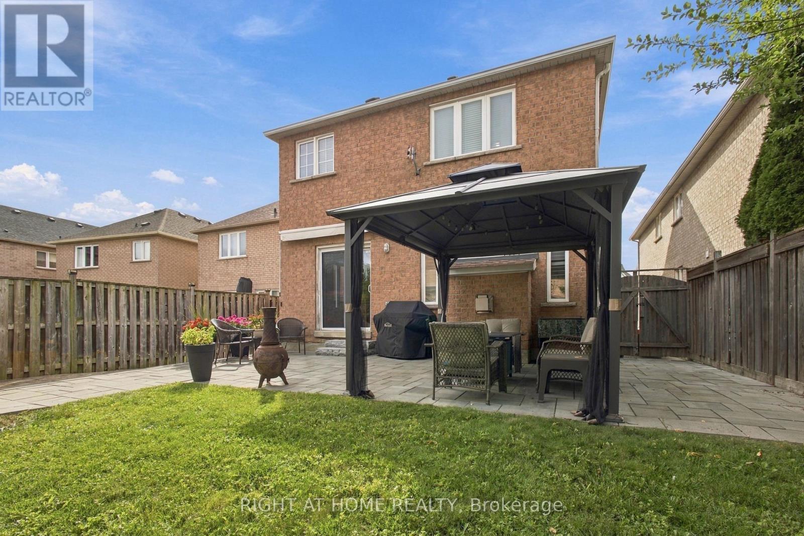 212 Bachman Drive, Vaughan, ON