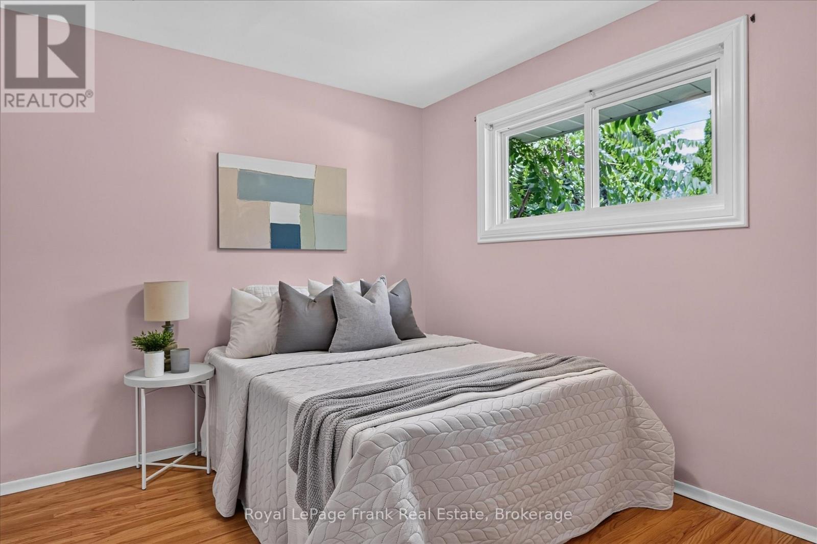 870 Hemlock Street, Peterborough (Northcrest Ward 5), ON