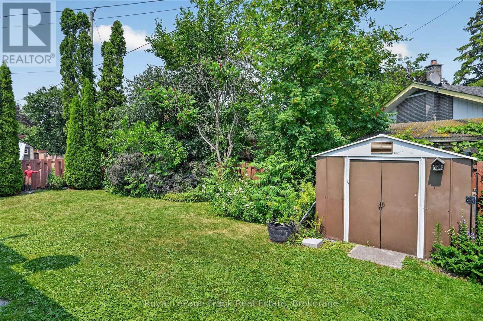 870 Hemlock Street, Peterborough (Northcrest Ward 5), ON
