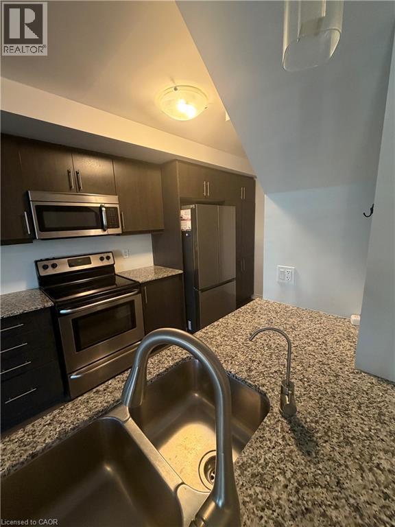 140 Daylily Lane, Kitchener, ON