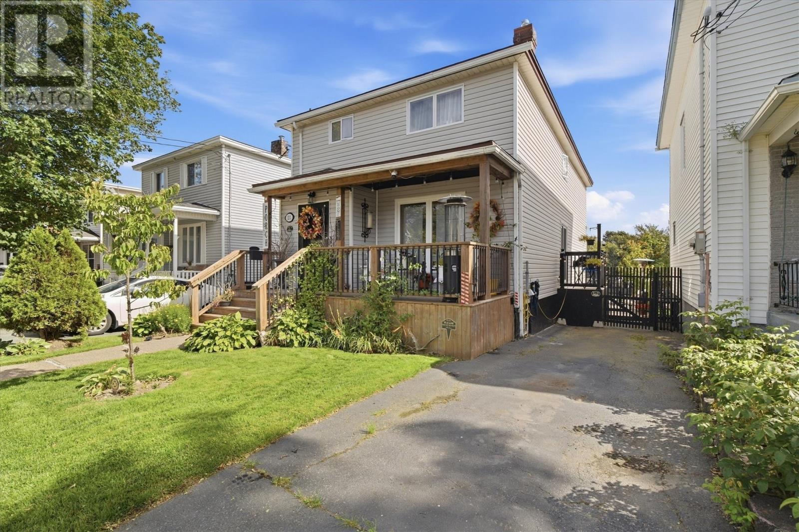 213 Pennywell Road, St. John'S, NL