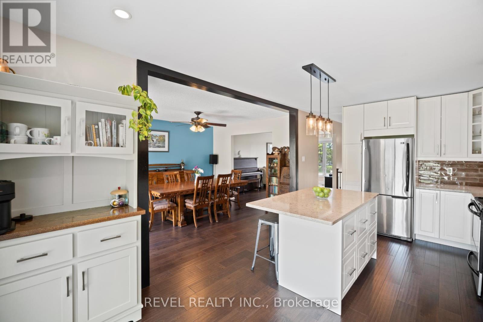29 Saint John Street, Amaranth, ON