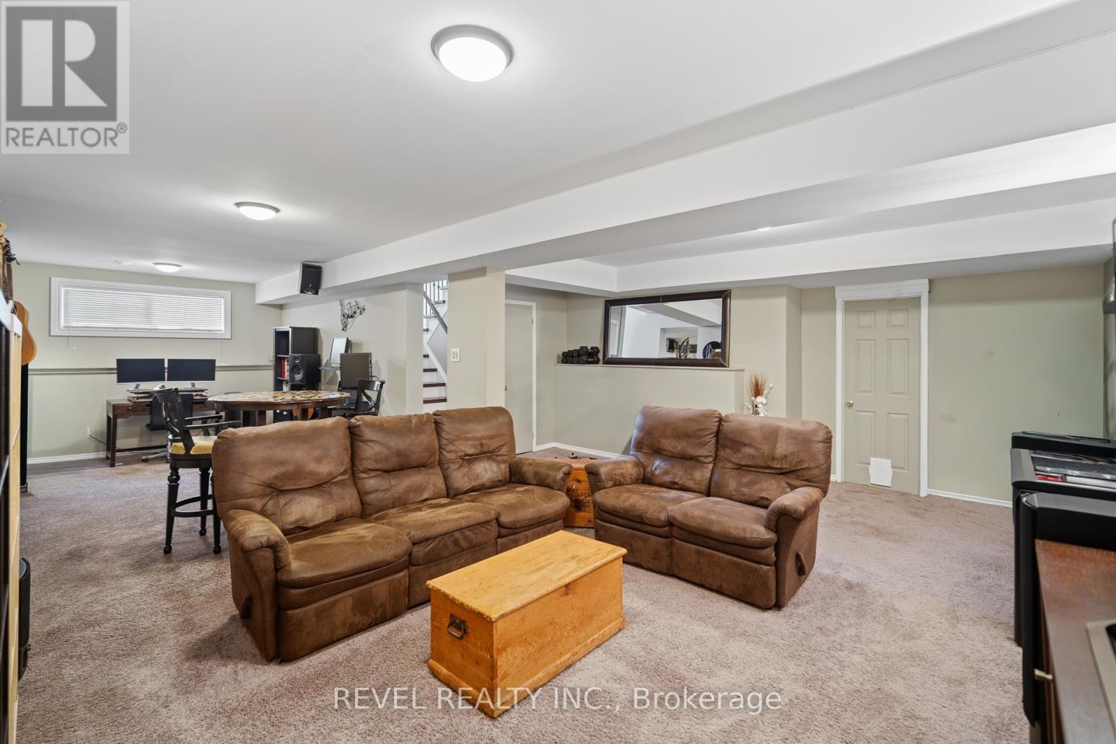 29 Saint John Street, Amaranth, ON