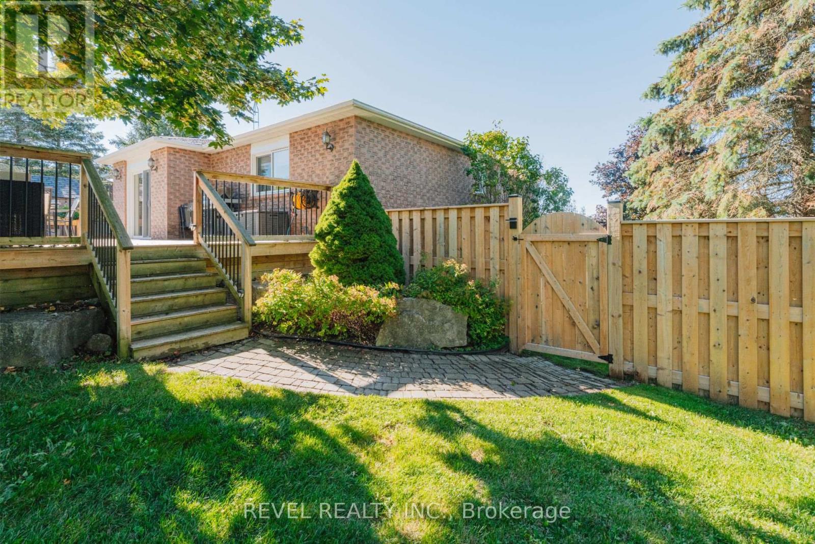 29 Saint John Street, Amaranth, ON