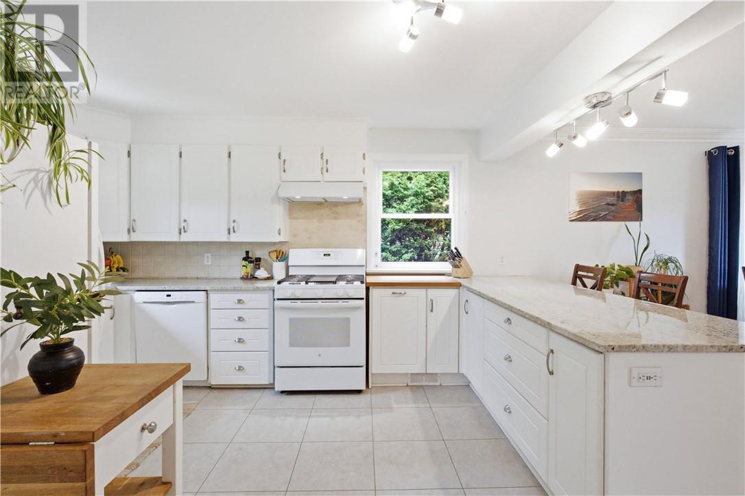 107 Patricia Street, Lively, ON