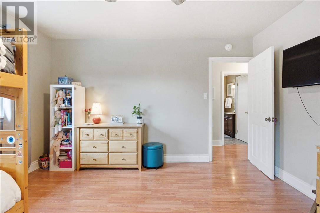 107 Patricia Street, Lively, ON