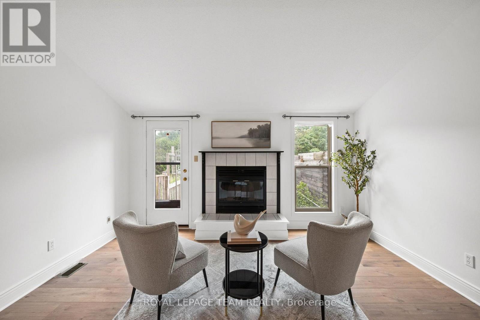 B - 5744 Andrasi Crescent, Ottawa, ON