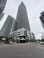 2009 - 70 ANNIE CRAIG DRIVE Toronto (Mimico), ON M8V 0C5