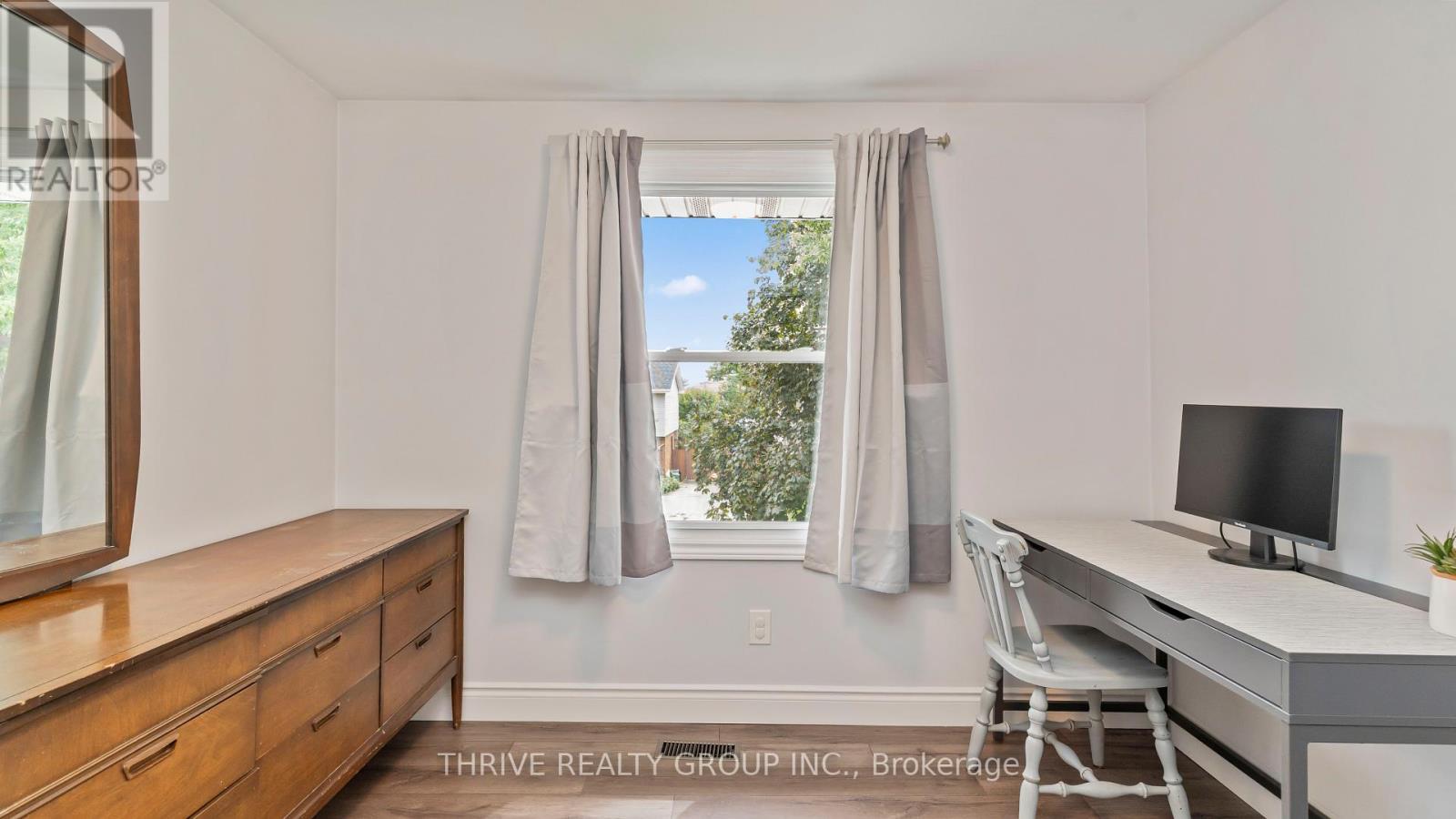 83 Scotchmere Crescent, London South (South X), ON