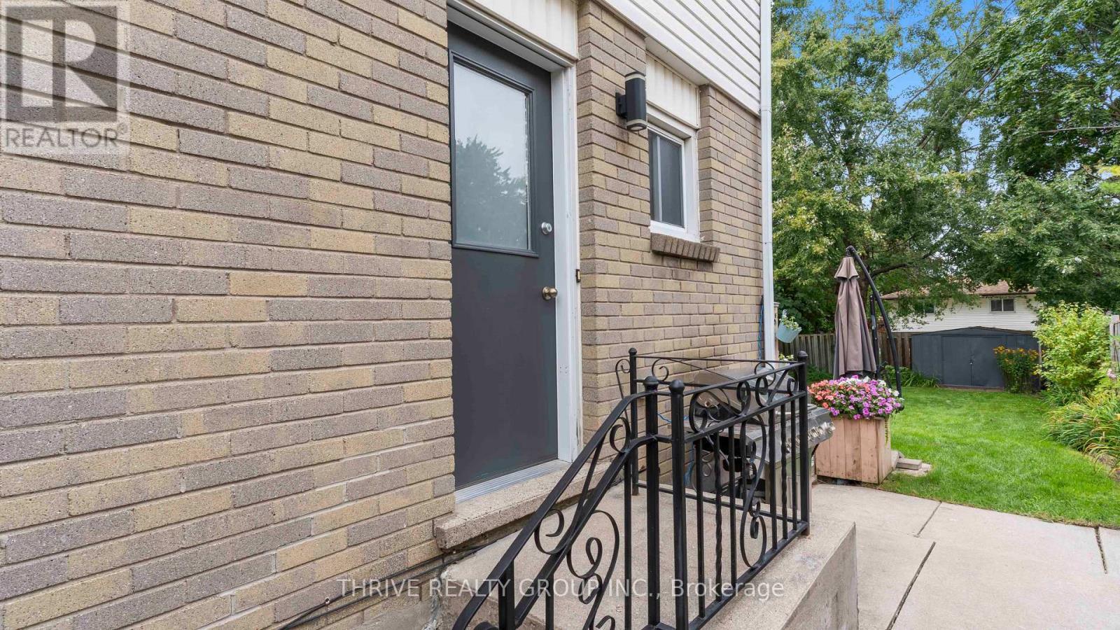 83 Scotchmere Crescent, London South (South X), ON