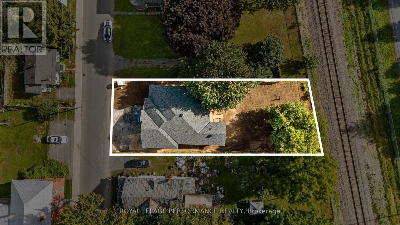 12 Mechanic Street, North Glengarry, ON