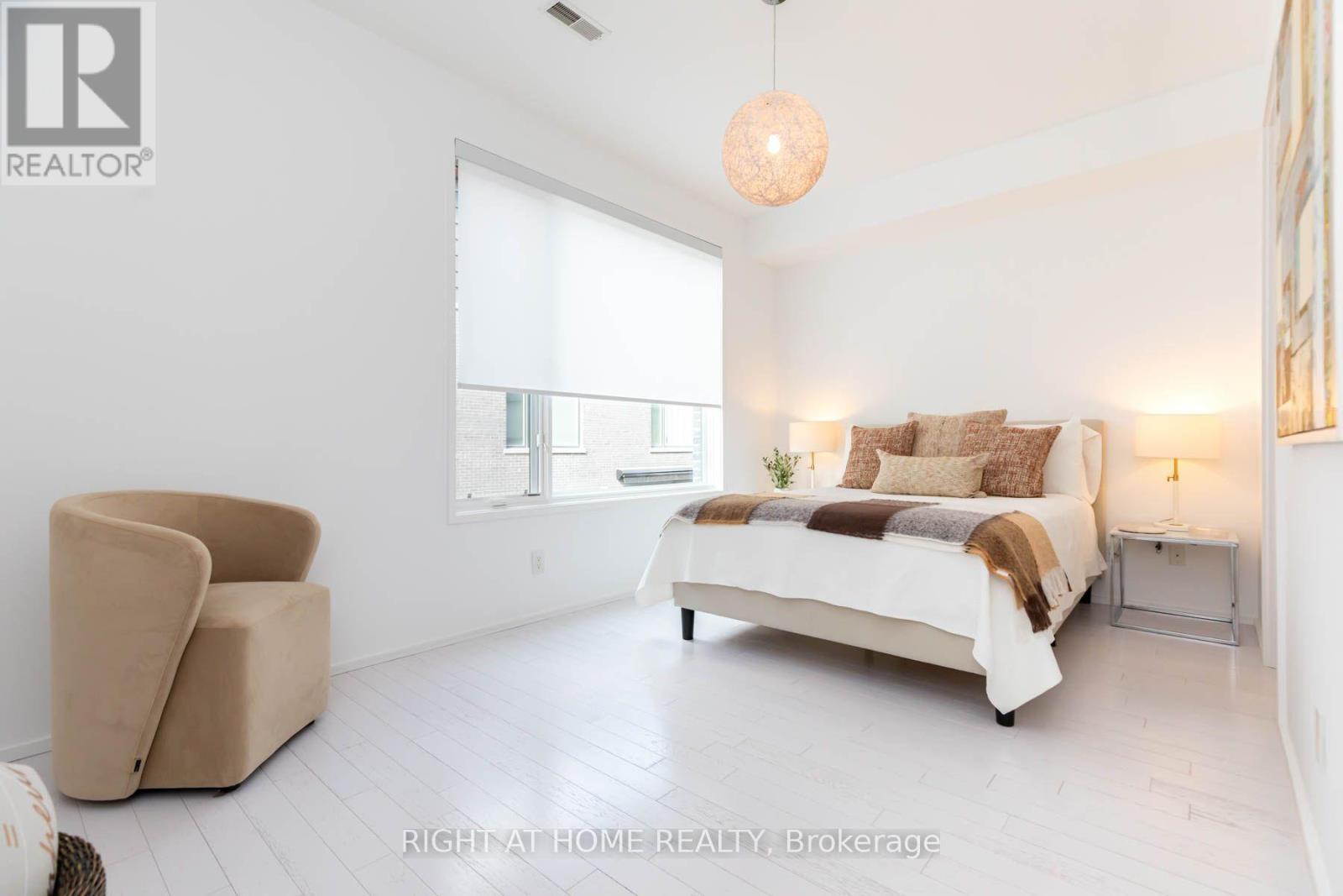 248 Manning Avenue, Toronto, ON