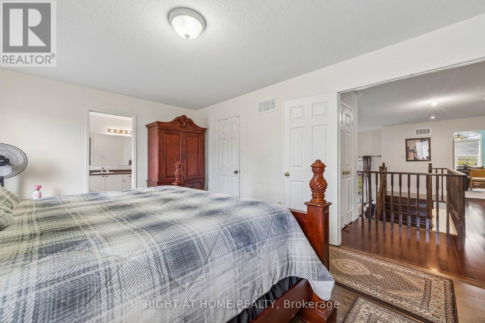 13 Weston Crescent, Ajax, ON