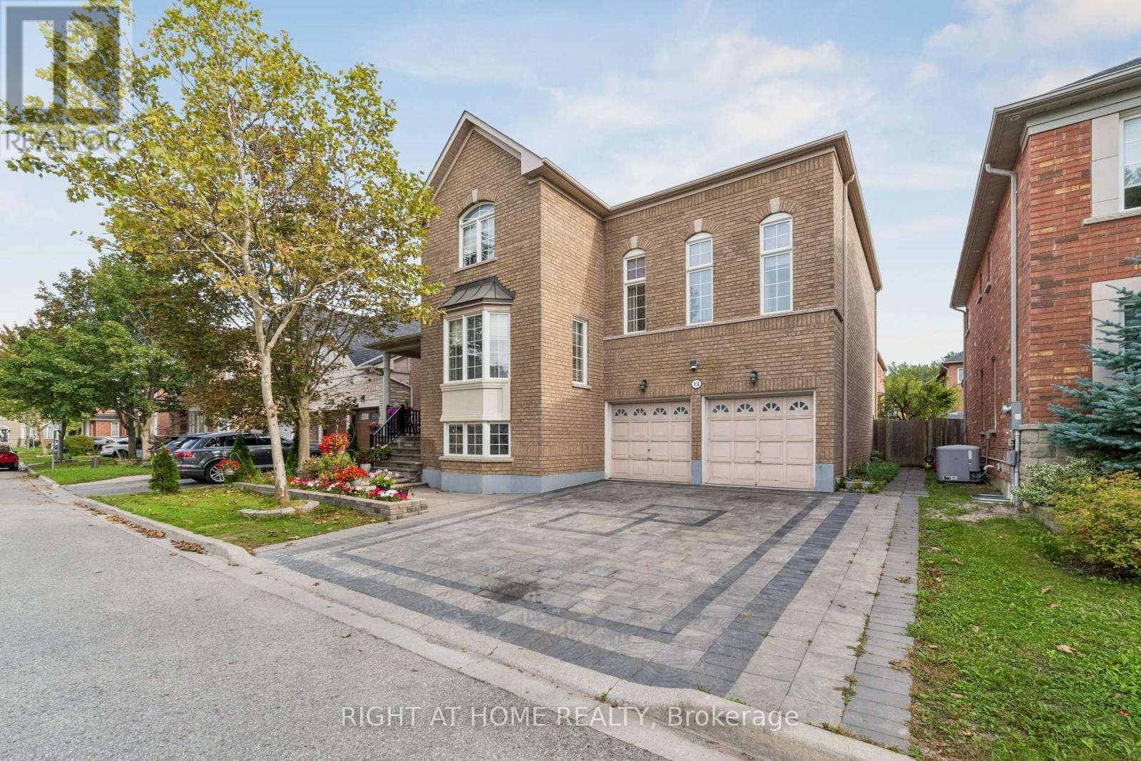 13 Weston Crescent, Ajax, ON