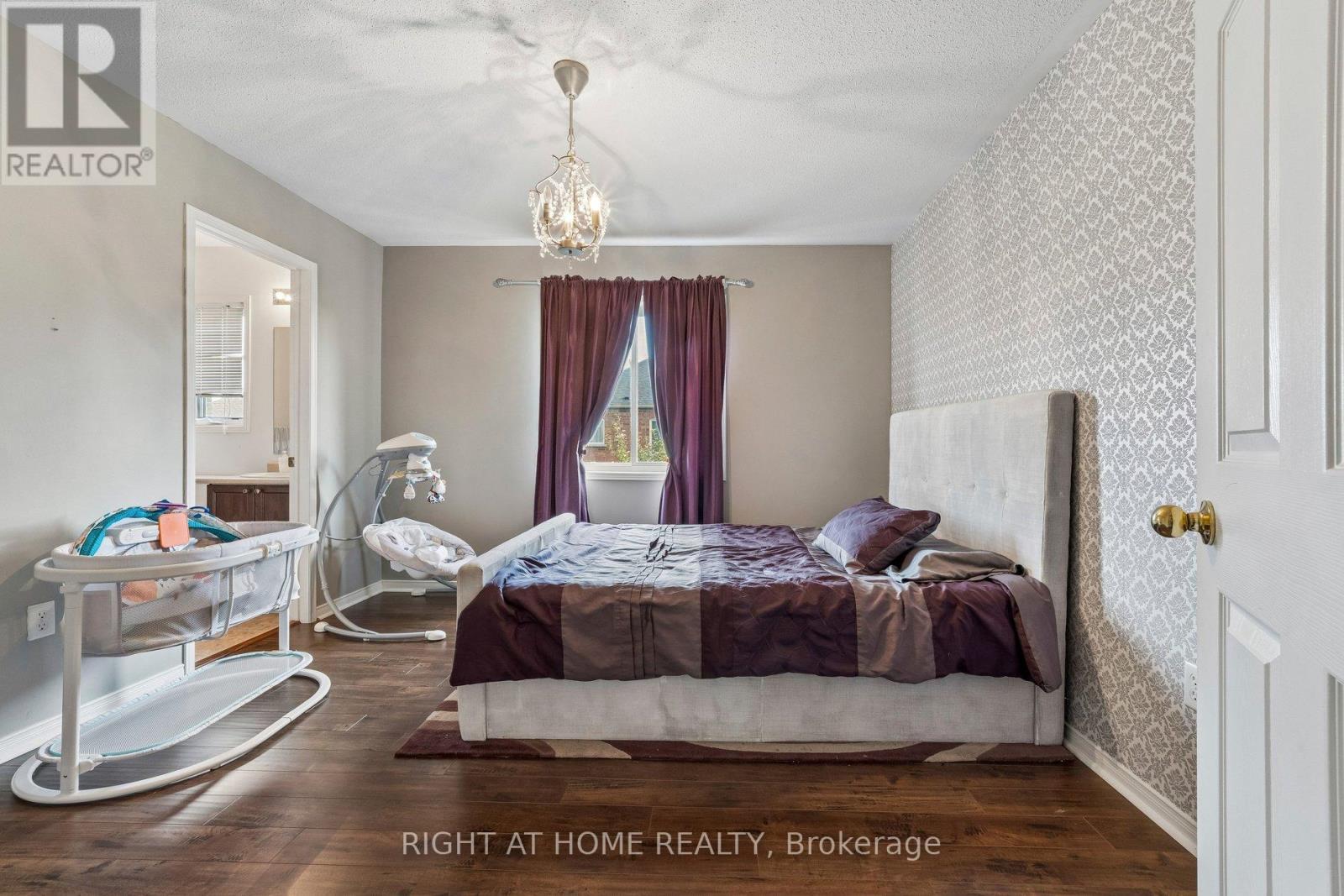 13 Weston Crescent, Ajax, ON